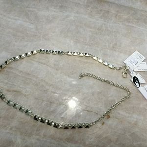 NWT Nine West Gold coloured chain belt